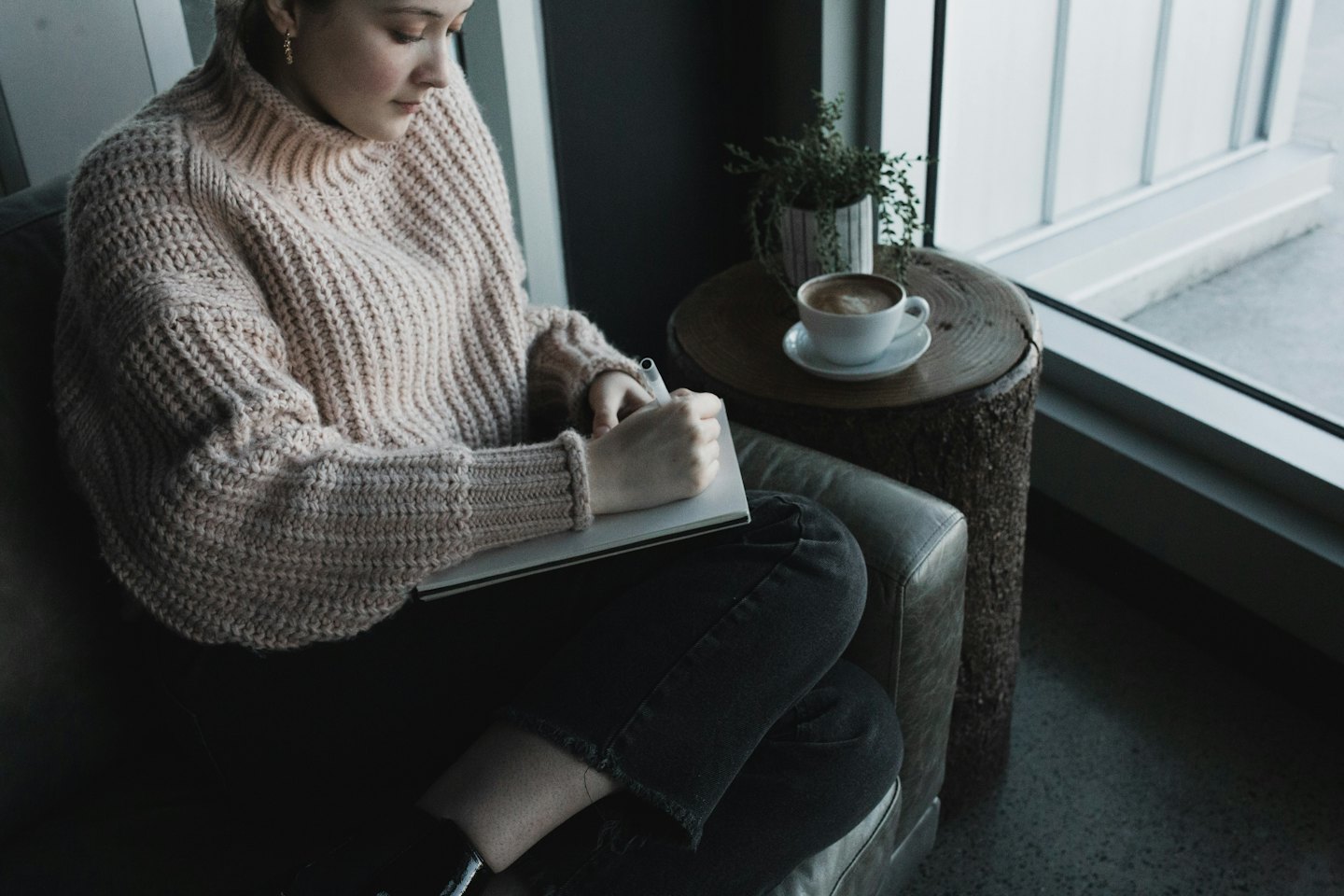 How Often Should You Journal?  A Simple Guide for Beginners