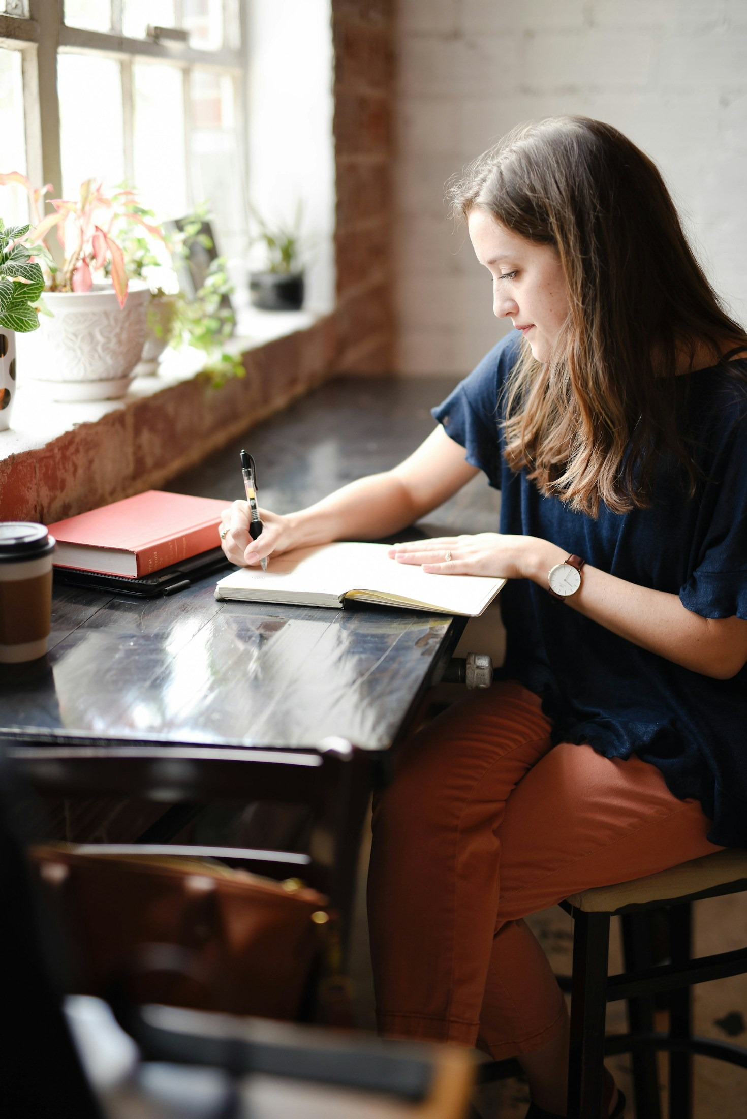 Morning Journaling for Beginners: How to Start Your Day With a Journal