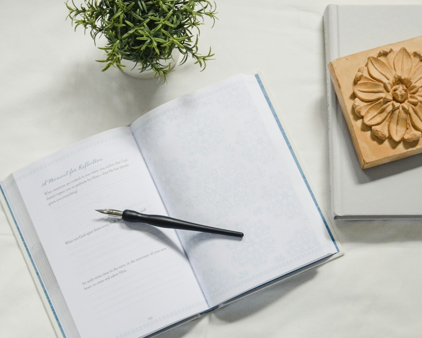 How to Make Journaling a Habit: 10 Simple Tips for Beginners
